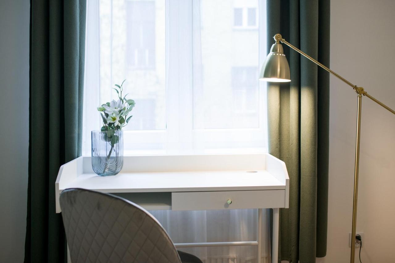 Wawelove Pilsudskiego - 3 Bedroom Apt. With Balcony And Free Parking! Kraków Eksteriør billede