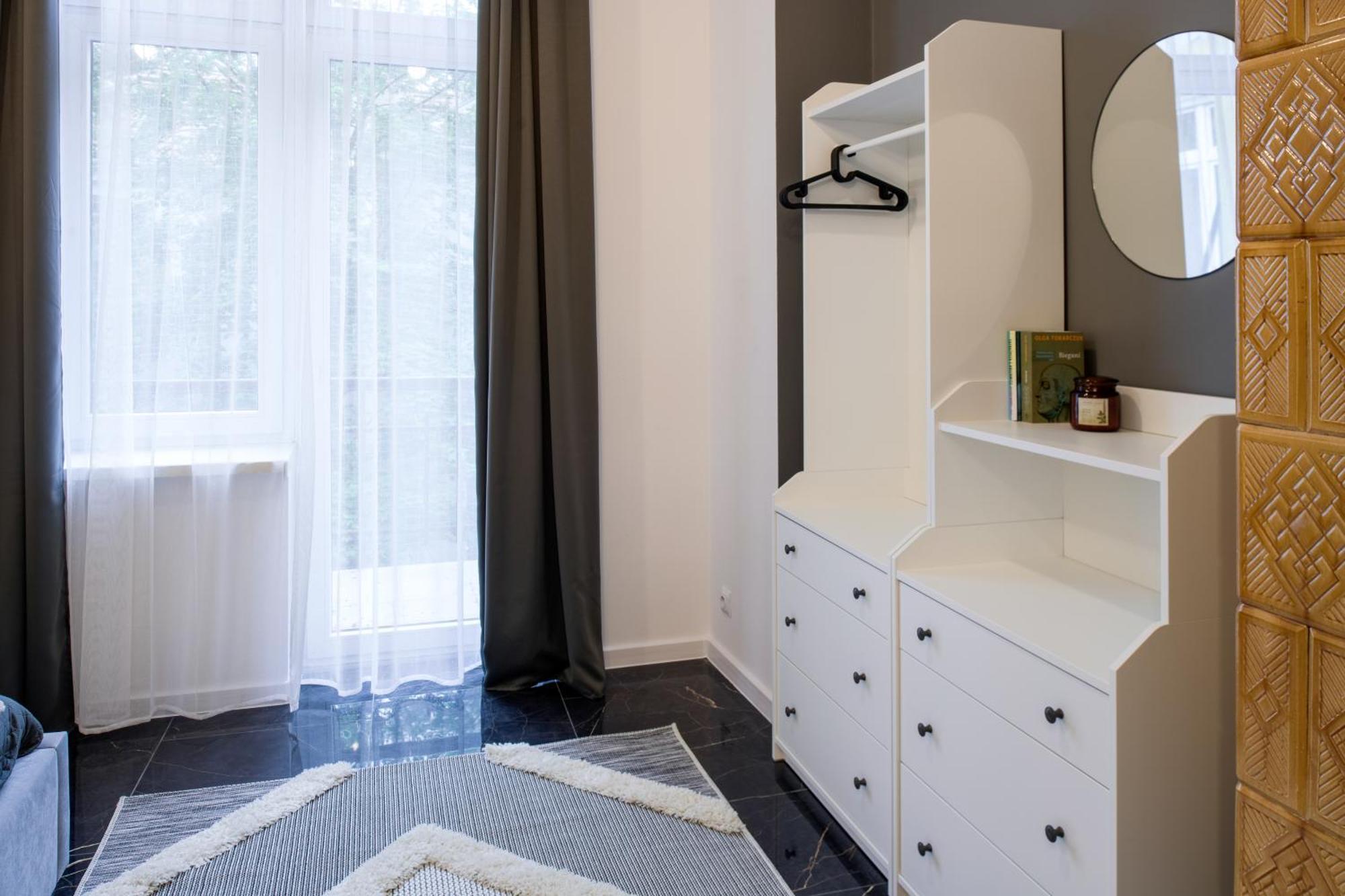 Wawelove Pilsudskiego - 3 Bedroom Apt. With Balcony And Free Parking! Kraków Eksteriør billede